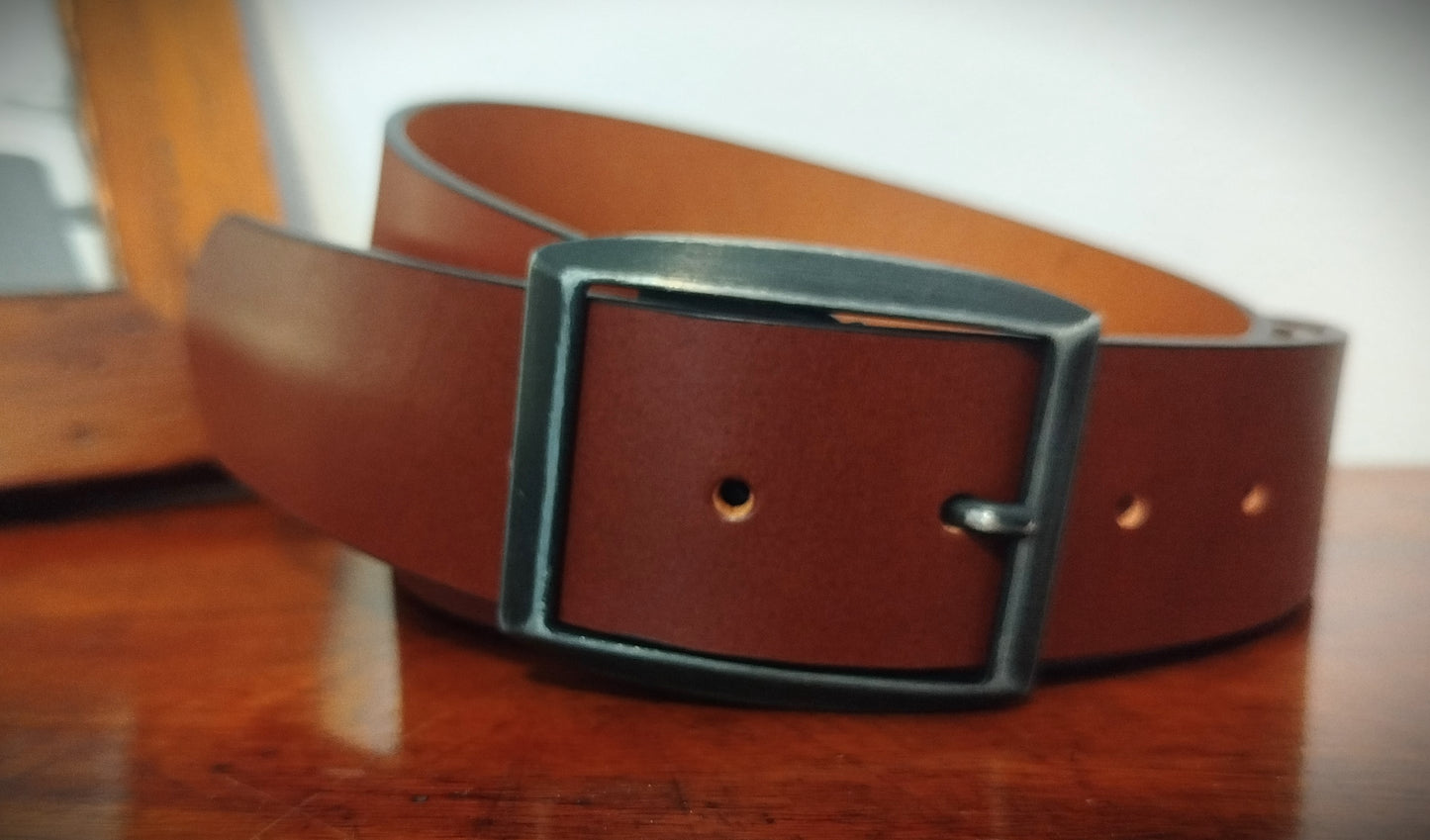 Cintura in vero cuoio naturale COGNAC altezza 4 cm spessore 3 mm