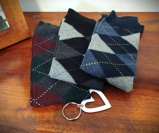 Calze invernali LUNGHE gambaletto in caldo cotone con disegno a ROMBI CLASSIC in confezione regalo taglia unica uomo