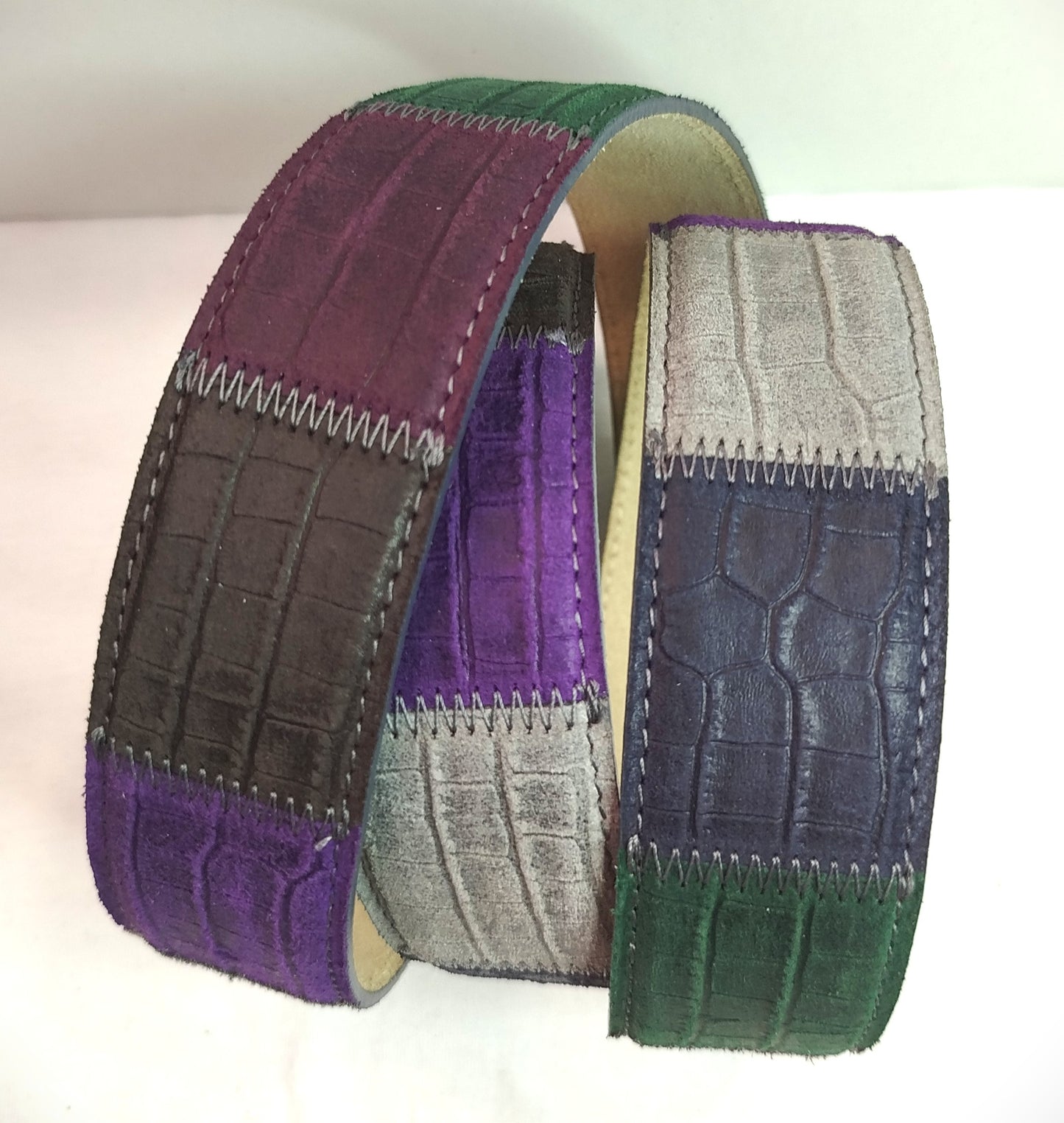 Cintura multicolore patchwork vera pelle cm 4 accorciabile Mod Capri 2 in confezione regalo ECOPACK in cartone riciclato e sacchetto in cotone greggio